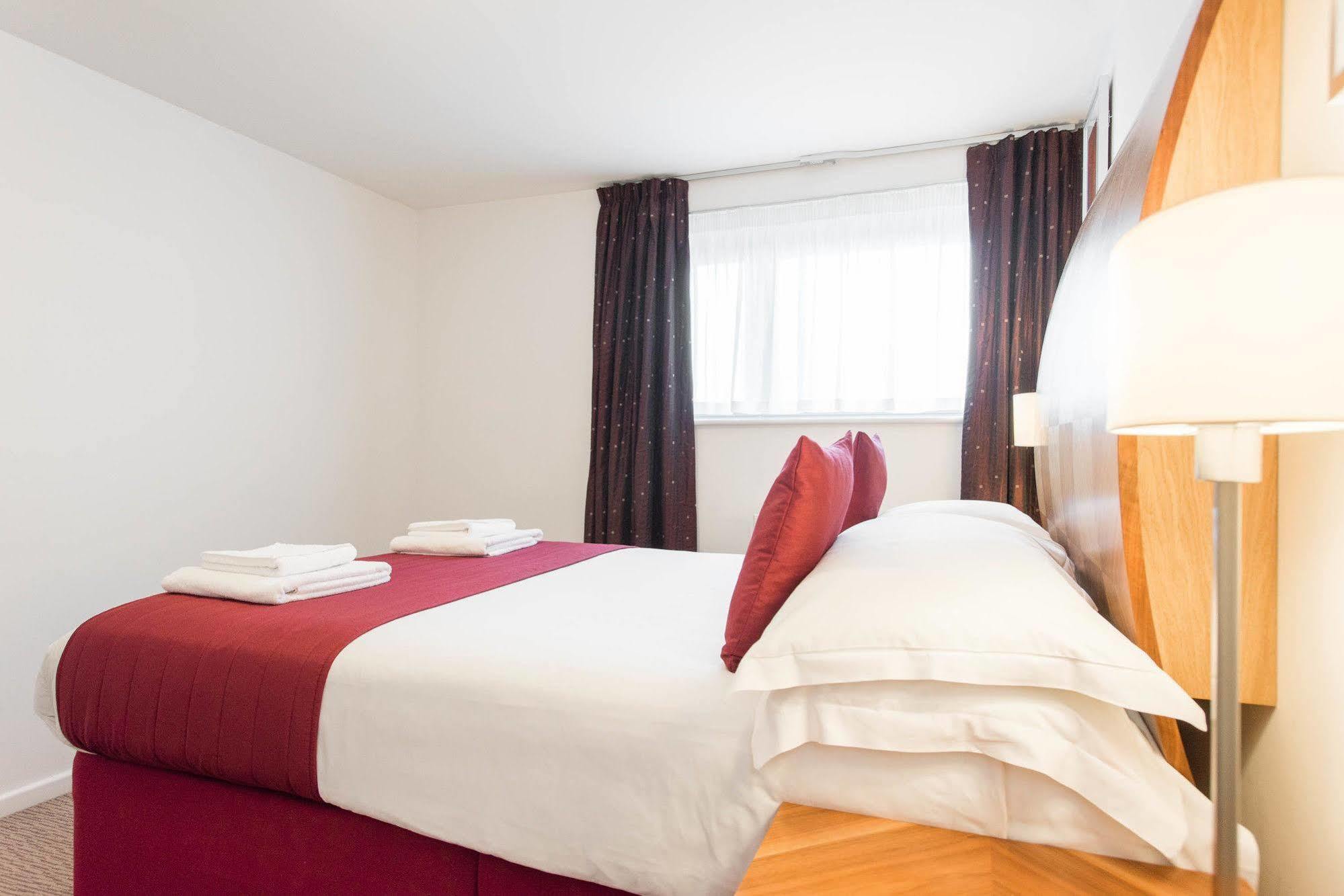 Premier Suites Newcastle מראה חיצוני תמונה