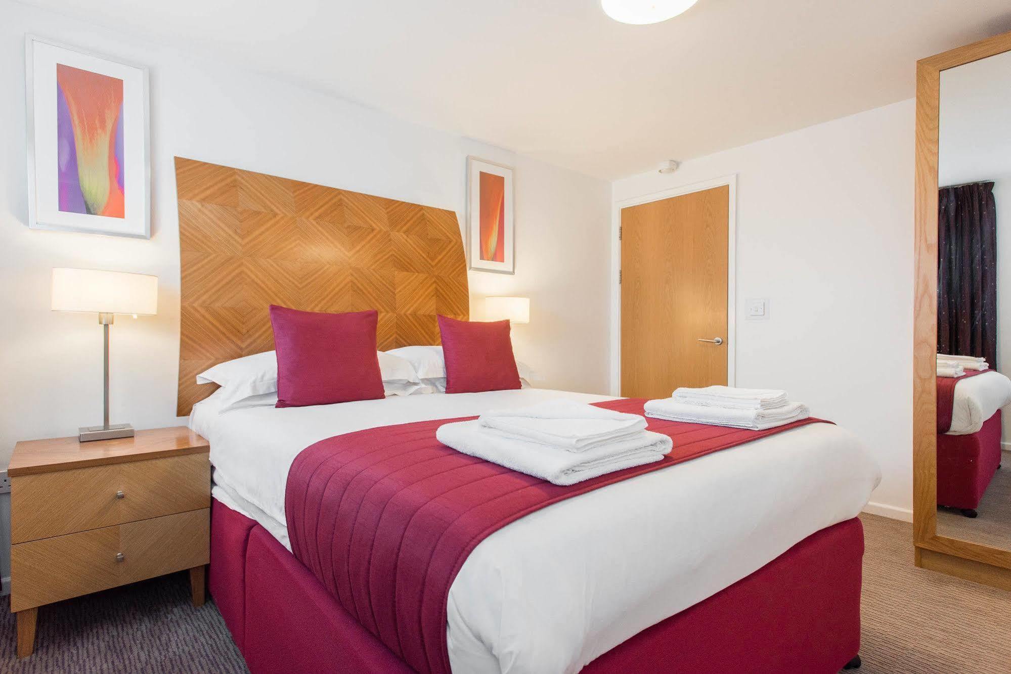 Premier Suites Newcastle מראה חיצוני תמונה